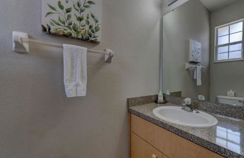 Cozy Vacation Retreat in Fiesta Key Community - Foto 11