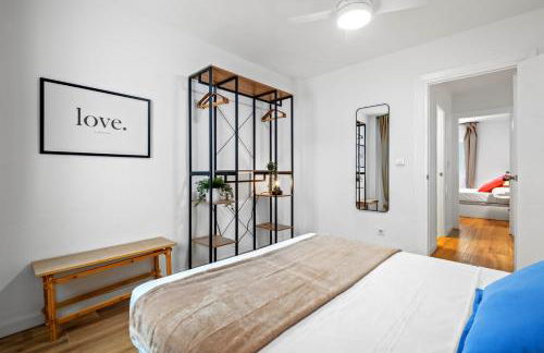 3 dormitorios, 2 baños y balcón - Foto 3