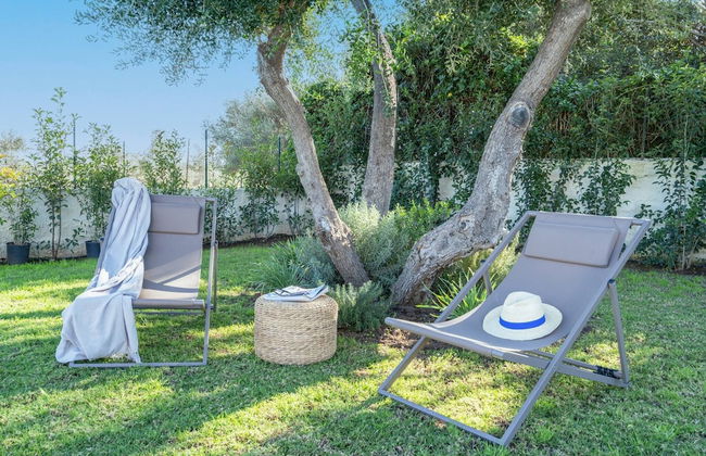 Villa Ophelia Stunning Pool - Photo 29