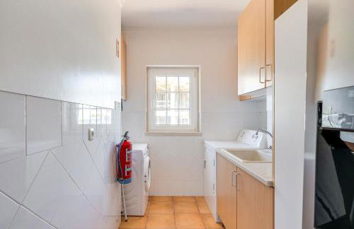 Ericeira Vila Martinho - Piscina e Vista Mar, by Hopstays - Foto 61