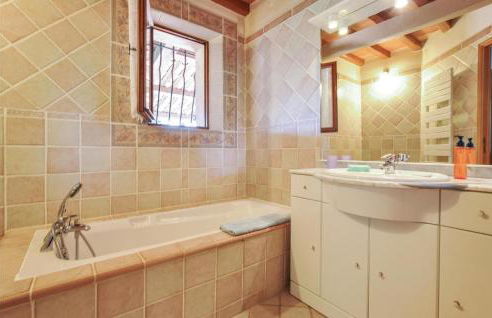 Beautiful Home In St Paul En Foret - Foto 9