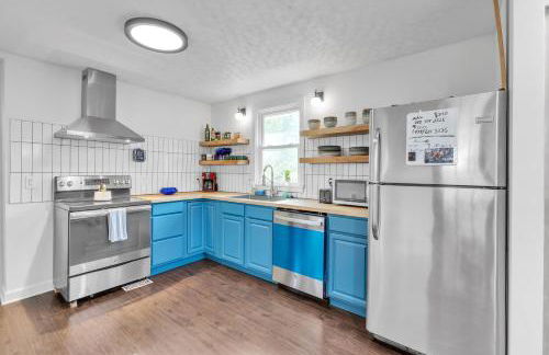 Relax and Unwind in the Heart of Fayetteville home - Foto 4