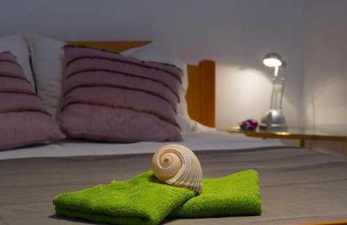 Romantic Apartment Flower - Photo 28