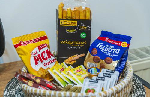 Entire, spacious, spotless apartment, in Ilioupoli, Greece - Foto 24