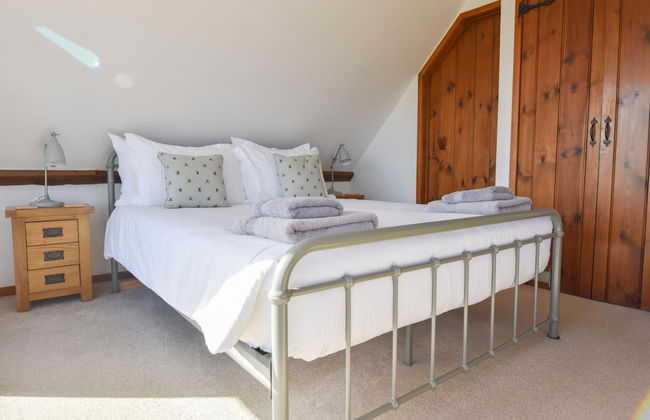 Tithe Barn Little Upton Farm - Foto 12