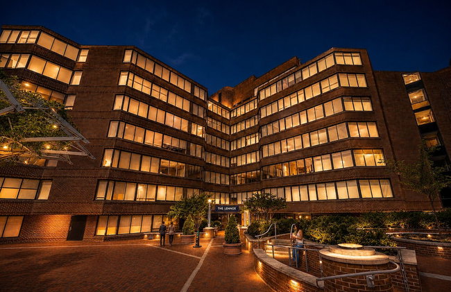 Global Luxury Suites at Georgetown - Photo 1