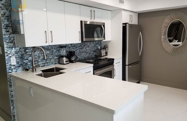 Alexander 1003 4 Bedroom Apts by RedAwning - Foto 16