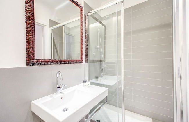 Imperia Suite - Photo 41