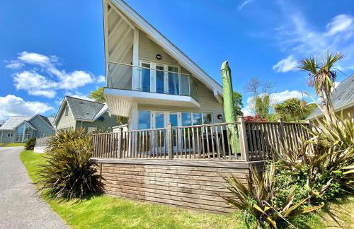 Trewhiddle Retreat V30 by Together Travel - Luxury 4-Bedroom Villa - Foto 1