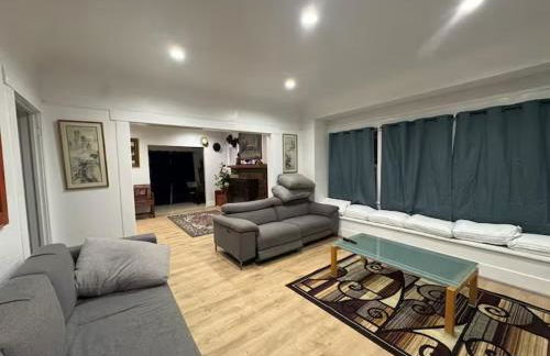 Nearby Museums • Downtown • 4BR • Sleeps 16 - Foto 1