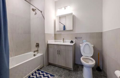 213 Brand New 3 Bedroom 2 Bath 1 Full Kit 1 Liv - Foto 8