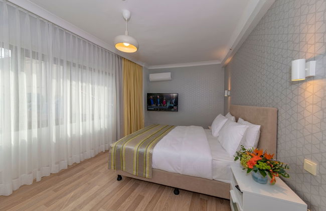 Feri Suites - Photo 13