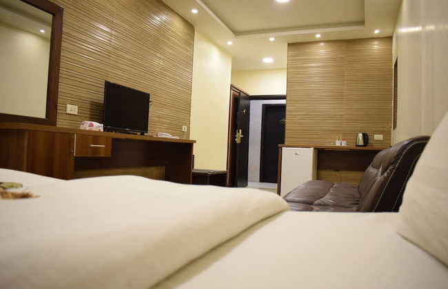 Nour Hotel Apartments - Photo 8