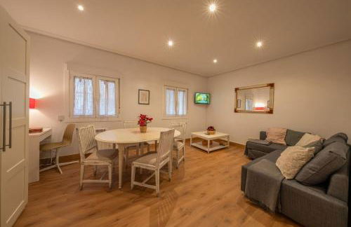 Loyola Family&Friends - Foto 1