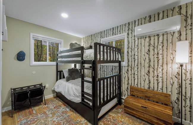 Hot Tub, Lake Access + Community Amenities Somerset Lodge by Avantstay - Foto 27