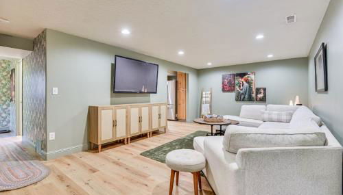 Ski, Hike and More Homey Huntsville Retreat! - Foto 5