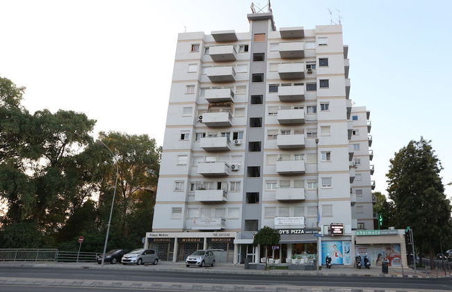 The Bridge-House Apartment - Photo 38