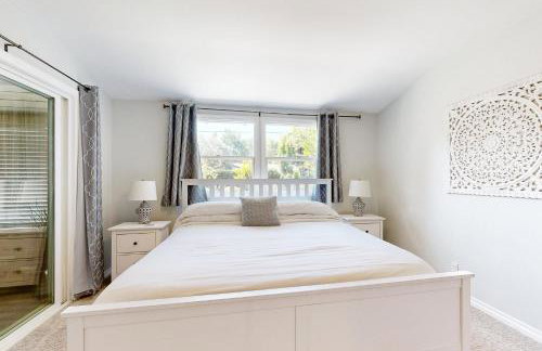 Evening Oasis - Photo 12