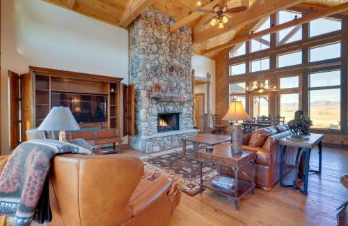 Free Spirit Ranch with Hot Tub and Mountain Views - Foto 1