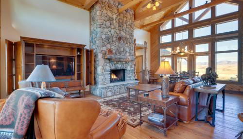 Free Spirit Ranch with Hot Tub and Mountain Views - Foto 1