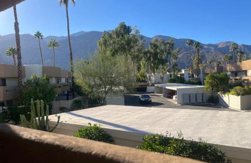 Palm Springs Condo with 360 degree views - Foto 21