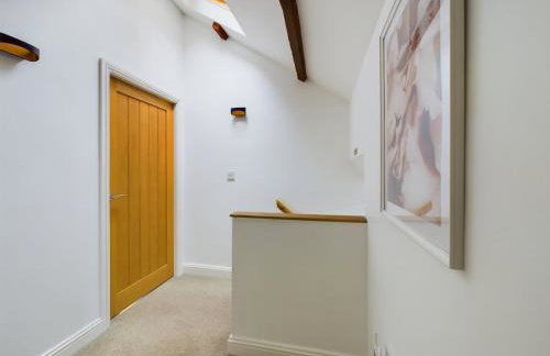 Charming 3 Bedroom Home in the Heart of Stanhope - Photo 19