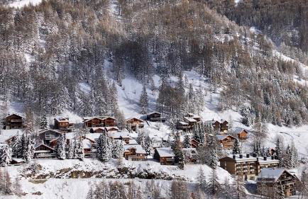 Appartement 35 m2 4p proche des pistes de ski la foux d Allos Avec piscine chauffée saison été et wifi - Foto 8
