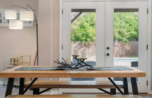 Sun Filled Home W Gorgeous Pool HotTub Gameroom - Foto 36