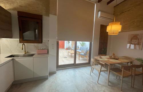 Dream Big with jacuzzi and terrace in Ruzafa - Photo 14