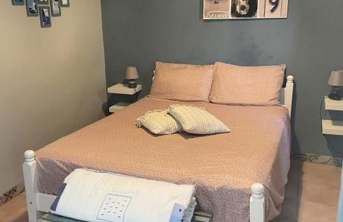 6 Bed House Sleeps 12 - Pool Hot Tub Fireplace - Foto 15