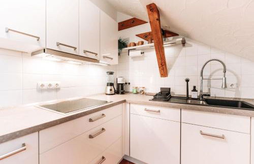 Spacious Penthouse with AC and Free Parking Steps Away From the Central Station - Foto 46