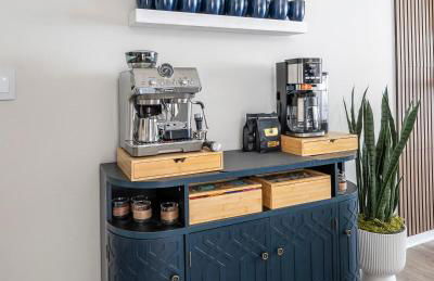 Modern Luxe 3B2B - Hot Tub - Game Room - EV Charger - Walk to Downtown LS - Foto 39