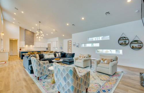 Relax Fireside! Waterfront Malakoff Home with Pool - Foto 6