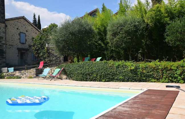Lovely House With Grass Garden, Shared Swimmingpool, Next to the River Ardeche - Foto 64