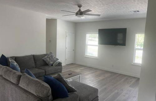 Waterfront house on Sam Rayburn - Sleeps 23! - Photo 17