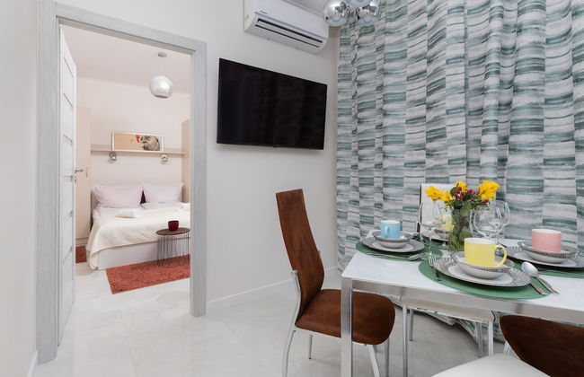 Sunny Seaside Apartment by Renters - Foto 20