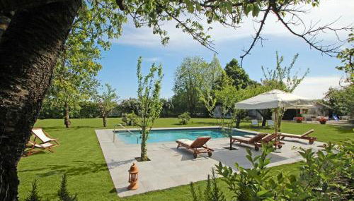 Casa Bianca in the Heart of the Town, Daily Housekeeping & Concierge - Foto 4, Garden view