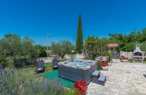 Ferienhaus Zora with Whirlpool - Foto 24