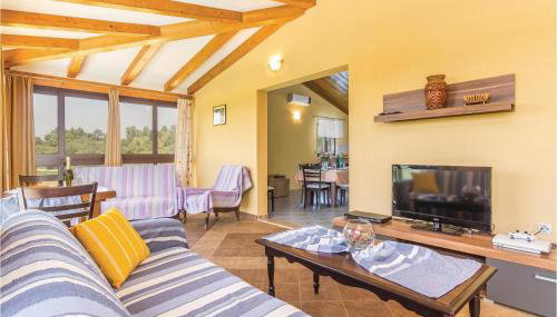 Awesome Home In Meloni With Sauna - Foto 5