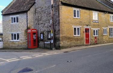 The Old Post Office Spacious 3-Bed Cottage in North Perrott - Photo 34