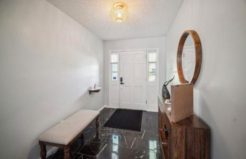 Pondside Perch - Your Waterfront Retreat home - Foto 18