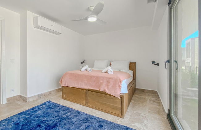 Sea View House w Balcony 3 min to Beach in Milas - Photo 14