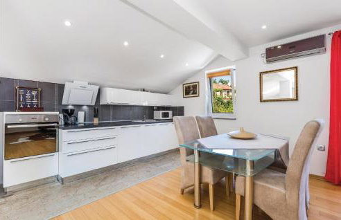 Nice Home In Bregi With Sauna - Foto 4