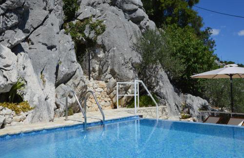 Stone House Marin - Photo 10