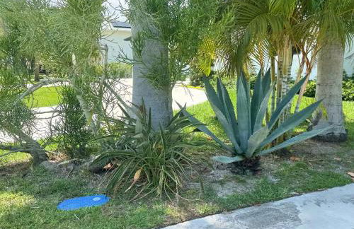 Golf Cart-Jacuzzi-Surfing Abode on Hutchinson Island - Foto 68