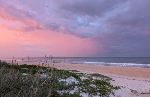 Beautiful Ormond Beachfront House! - Photo 39