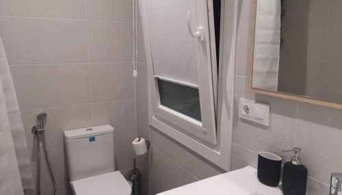 Piso moderno con garaje en el centro de Vigo - Foto 5