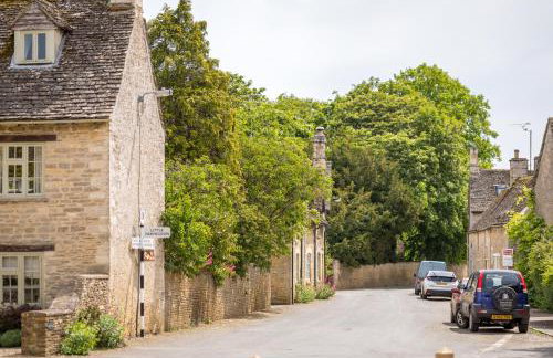 Dunford Barn Cotswolds with Hot Tub - Foto 42