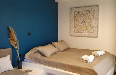 Sealake View - Photo 1