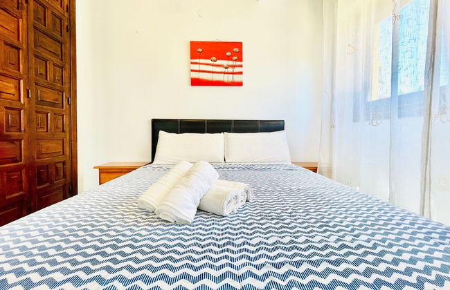 Mountain-view Apartment by Sea - Foto 6